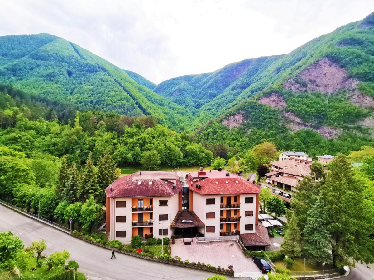 Granchalet Sul Cimone 103 Montecreto Εξωτερικό φωτογραφία